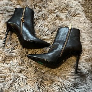 NEVER WORN Michael Kors Heeled Booties